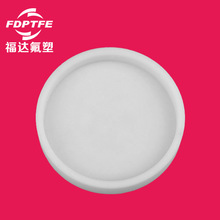 世界杯冠军，伯纳乌全场致敬库库雷利亚和奥亚萨瓦尔