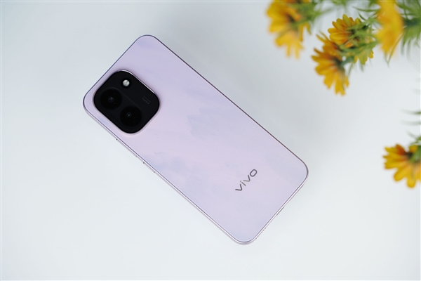 韩媒走访东南亚市场：三星Z8系列热销 年轻用户弃iPhone风潮兴起